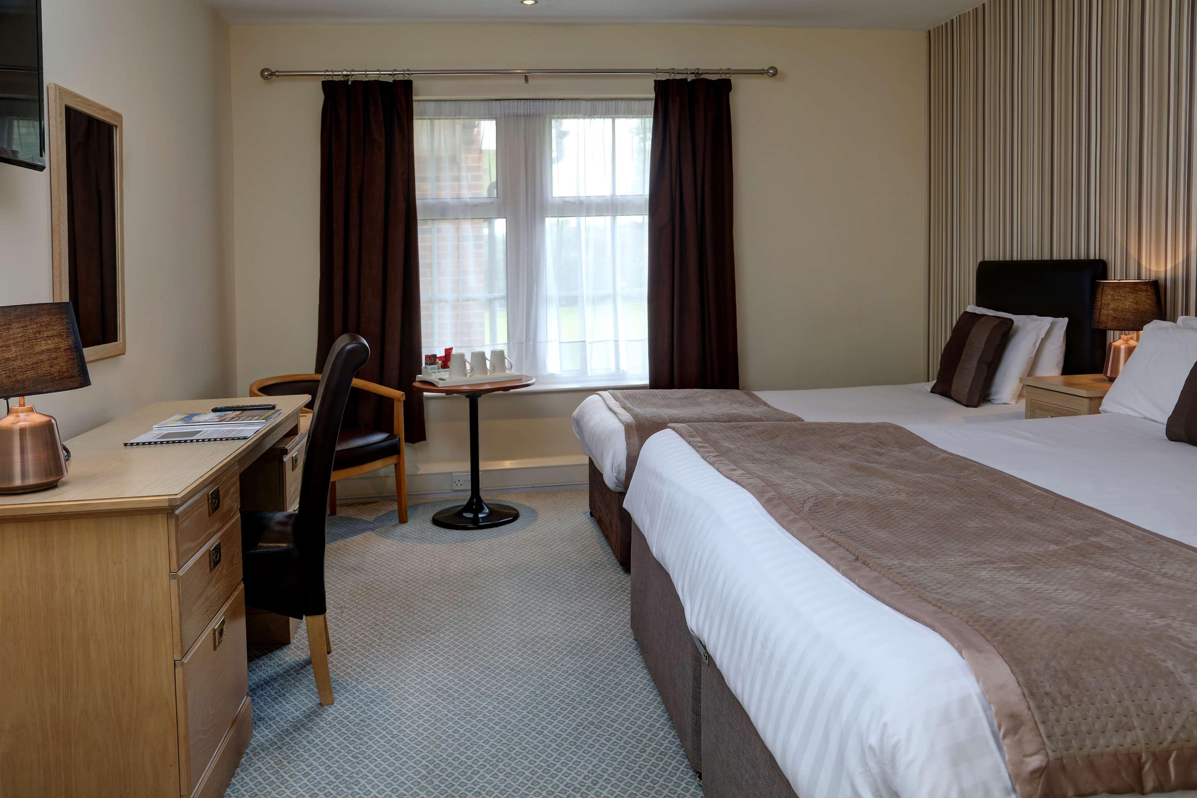 Allerton Court Hotel نورثاليرتون المظهر الخارجي الصورة