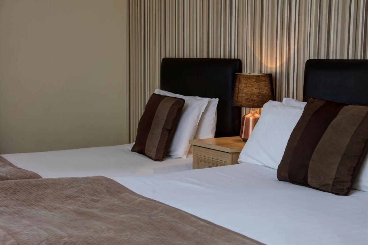 Allerton Court Hotel نورثاليرتون المظهر الخارجي الصورة