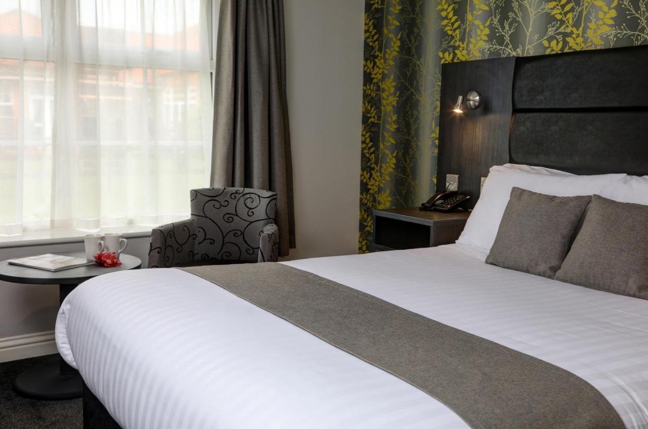 Allerton Court Hotel نورثاليرتون المظهر الخارجي الصورة
